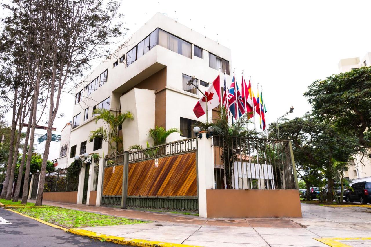 Pensión El Faro Lima